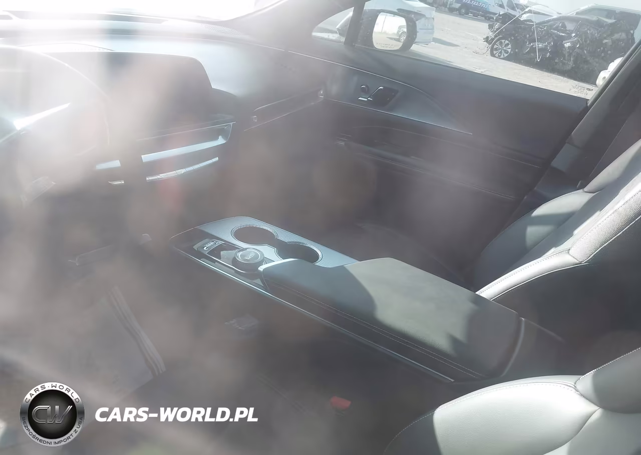 2024 Cadillac Lyriq Tech W-1Sa VIN:1GYKPMRK9RZ102125 - 19
