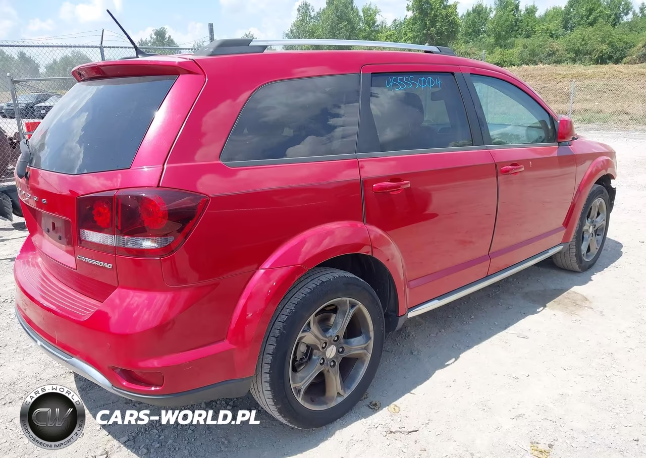 2015 Dodge Journey Crossroad VIN:3C4PDCGB4FT597550 - 4