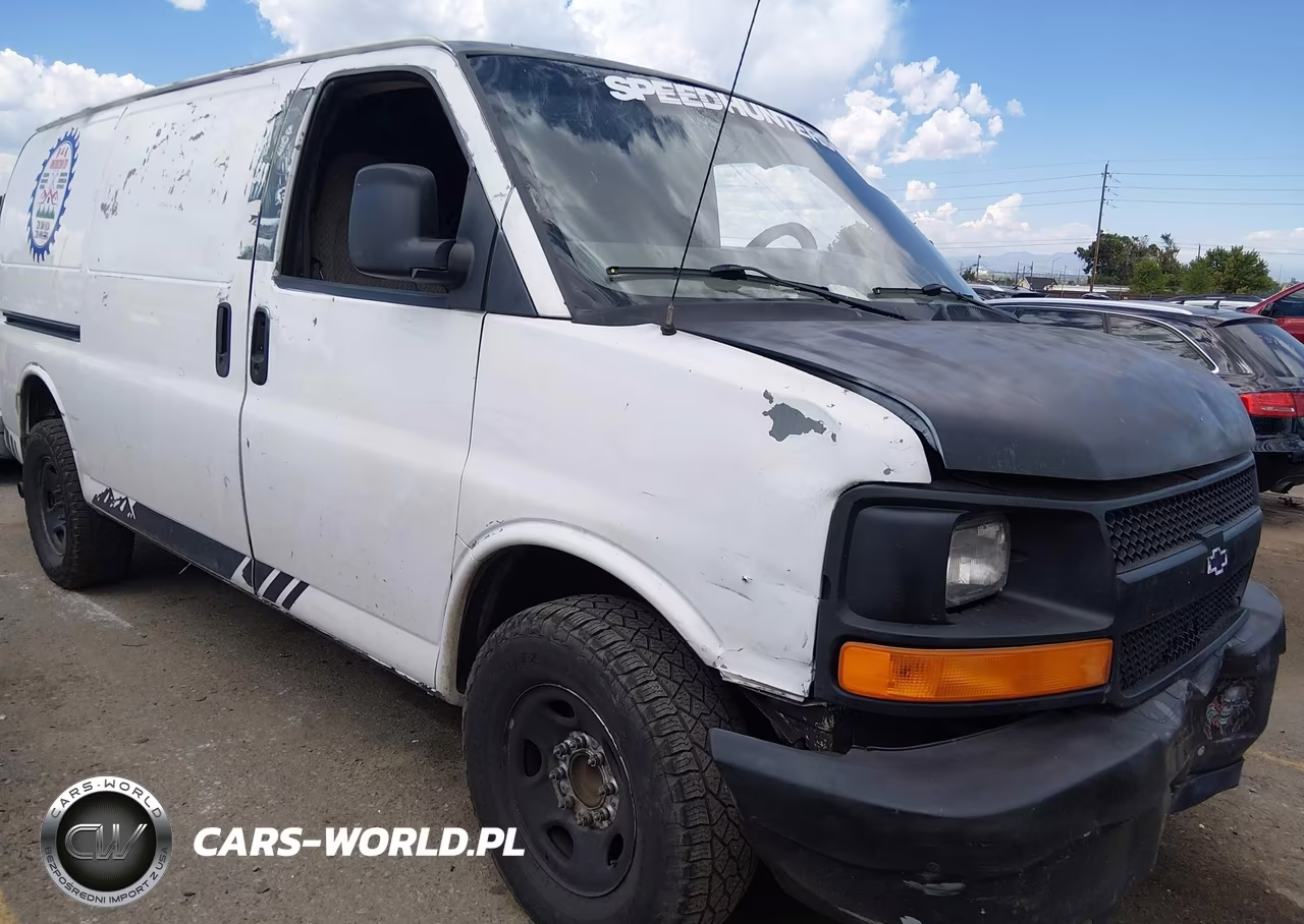 2007 Chevrolet Express Work Van – zdjęcie 1 z 15