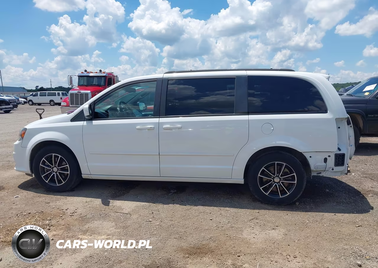 2017 Dodge Grand Caravan Gt VIN:2C4RDGEG4HR862214 - 15