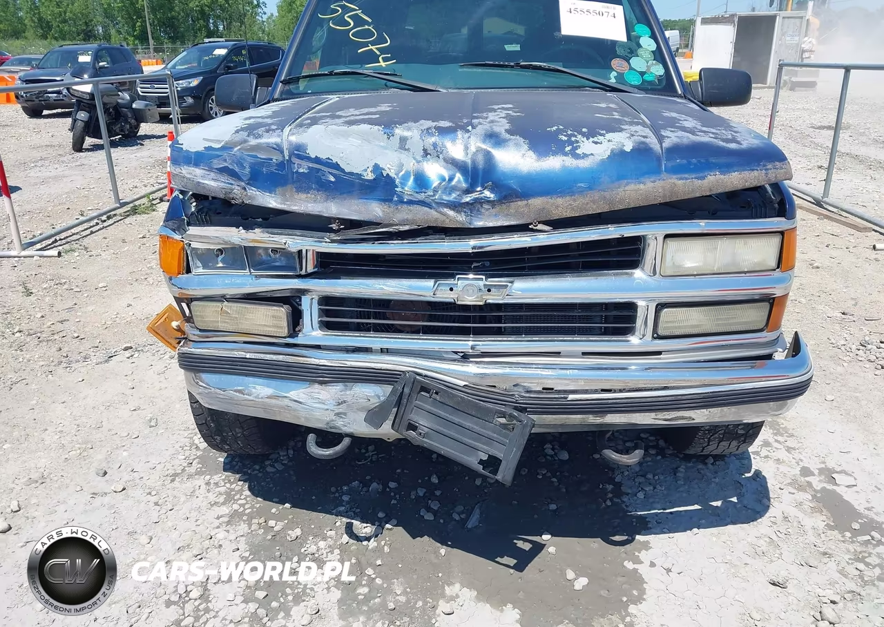 1999 Chevrolet Suburban VIN:1GNGK26J7XJ531244 - 13