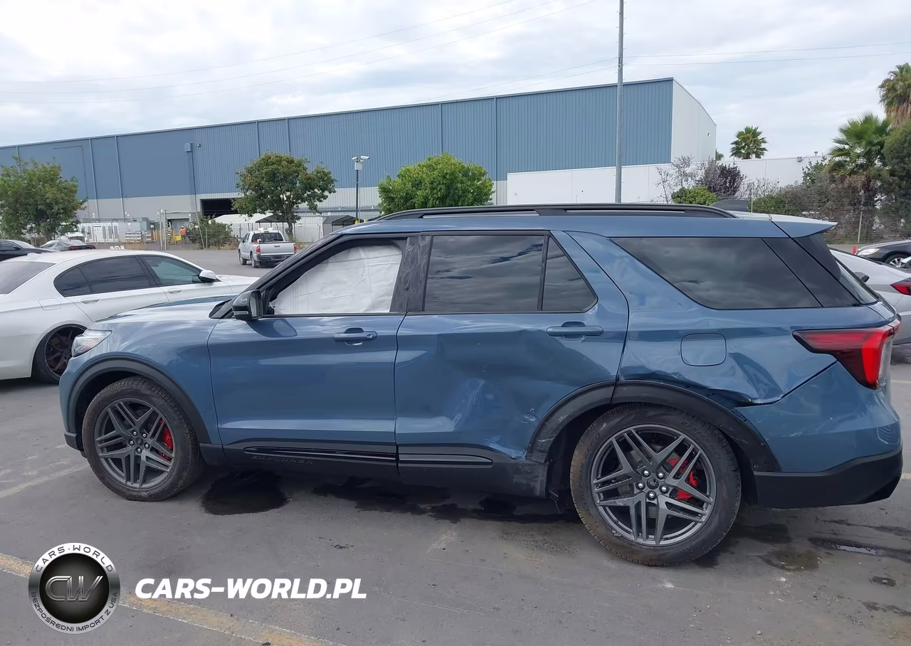 2025 Ford Explorer St VIN:1FMWK8GCXSGC56817 - 14