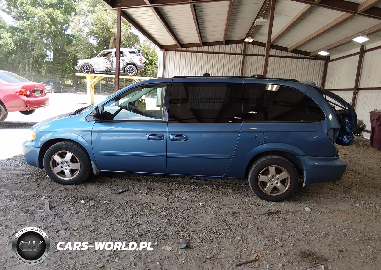 2007 Dodge Grand Caravan Sxt VIN:2D8GP44L07R110263 - 15