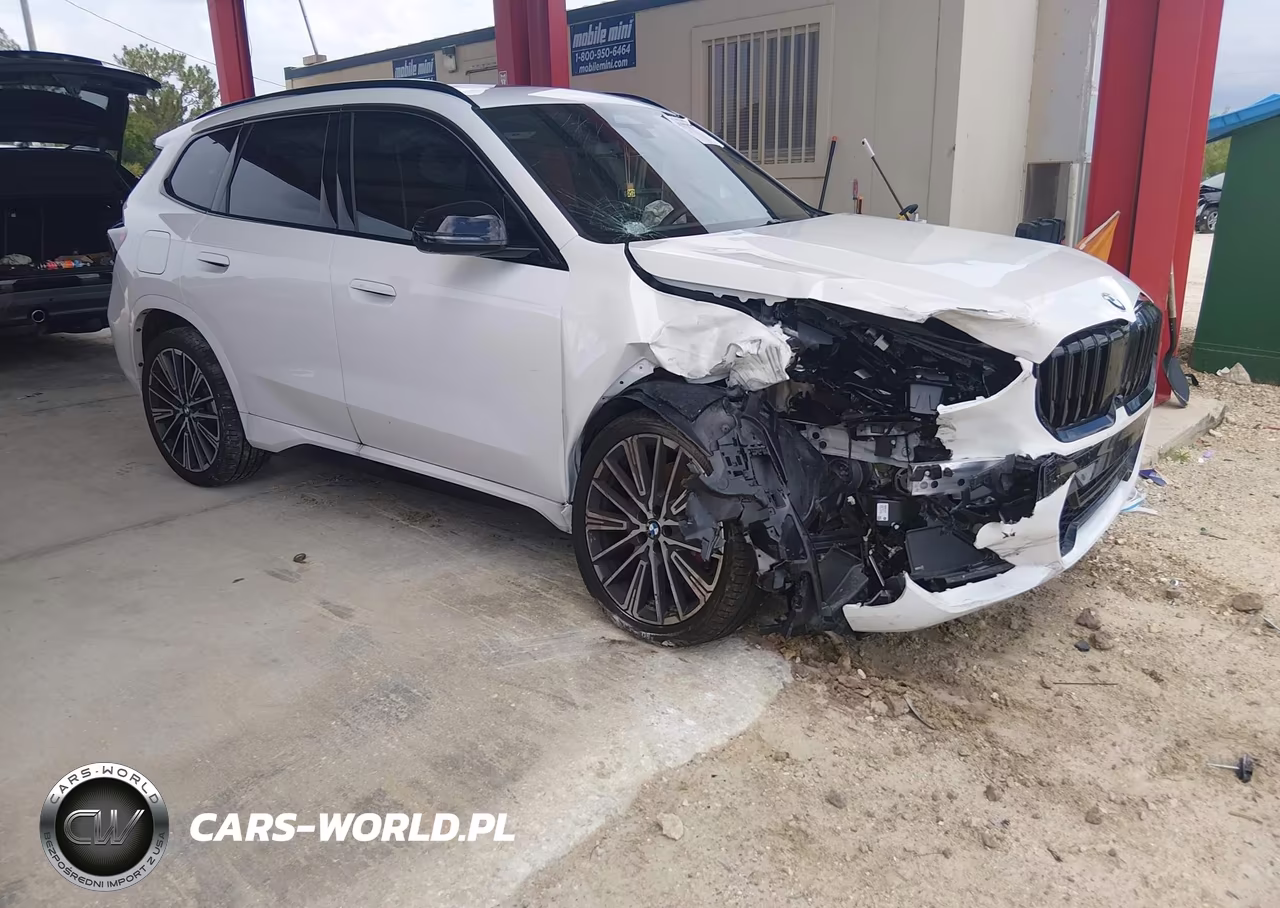 2026 BMW X1 xDrive28I – zdjęcie 1 z 16