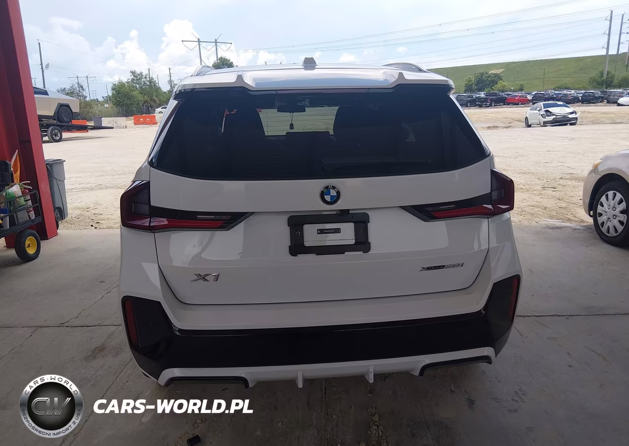 2026 BMW X1 xDrive28I VIN:WBX73EF0XT5579504 - 16