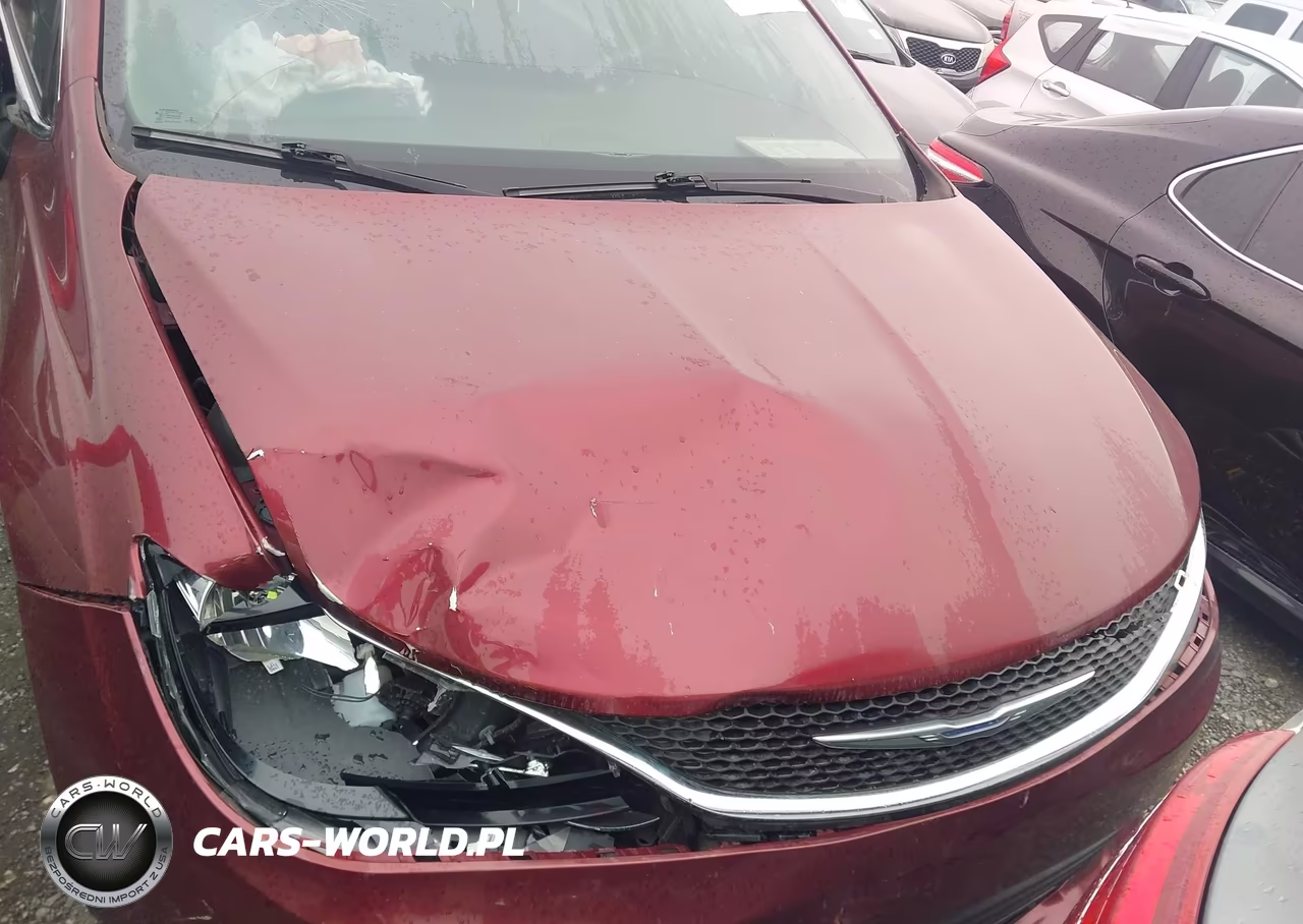 2018 Chrysler Pacifica Lx VIN:2C4RC1CG3JR106267 - 12