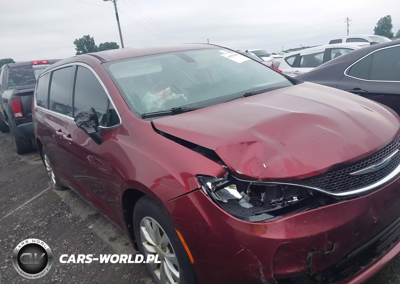 2018 Chrysler Pacifica Lx VIN:2C4RC1CG3JR106267 - 13