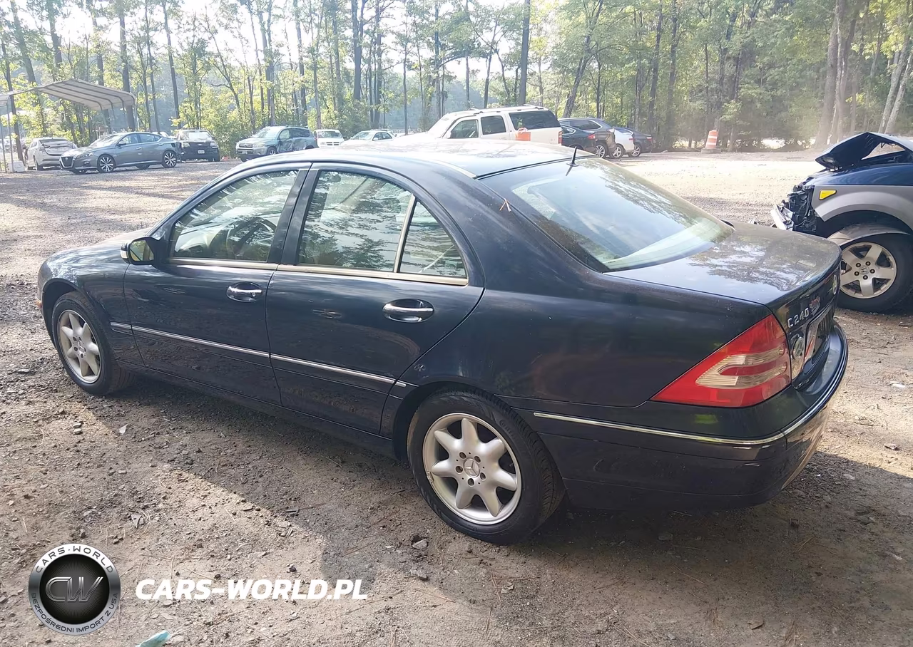 2002 Mercedes-Benz C 240 VIN:WDBRF61JX2F139695 - 3