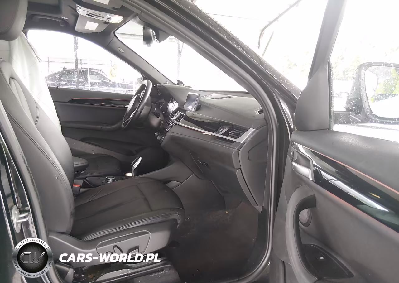 2021 BMW X1 xDrive28I VIN:WBXJG9C07M5T62600 - 5