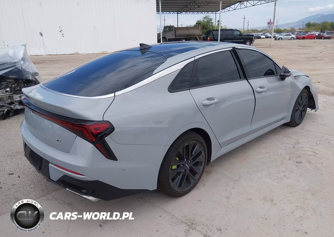 2026 Kia K5 Gt VIN:KNAG44J84T5404969 - 4
