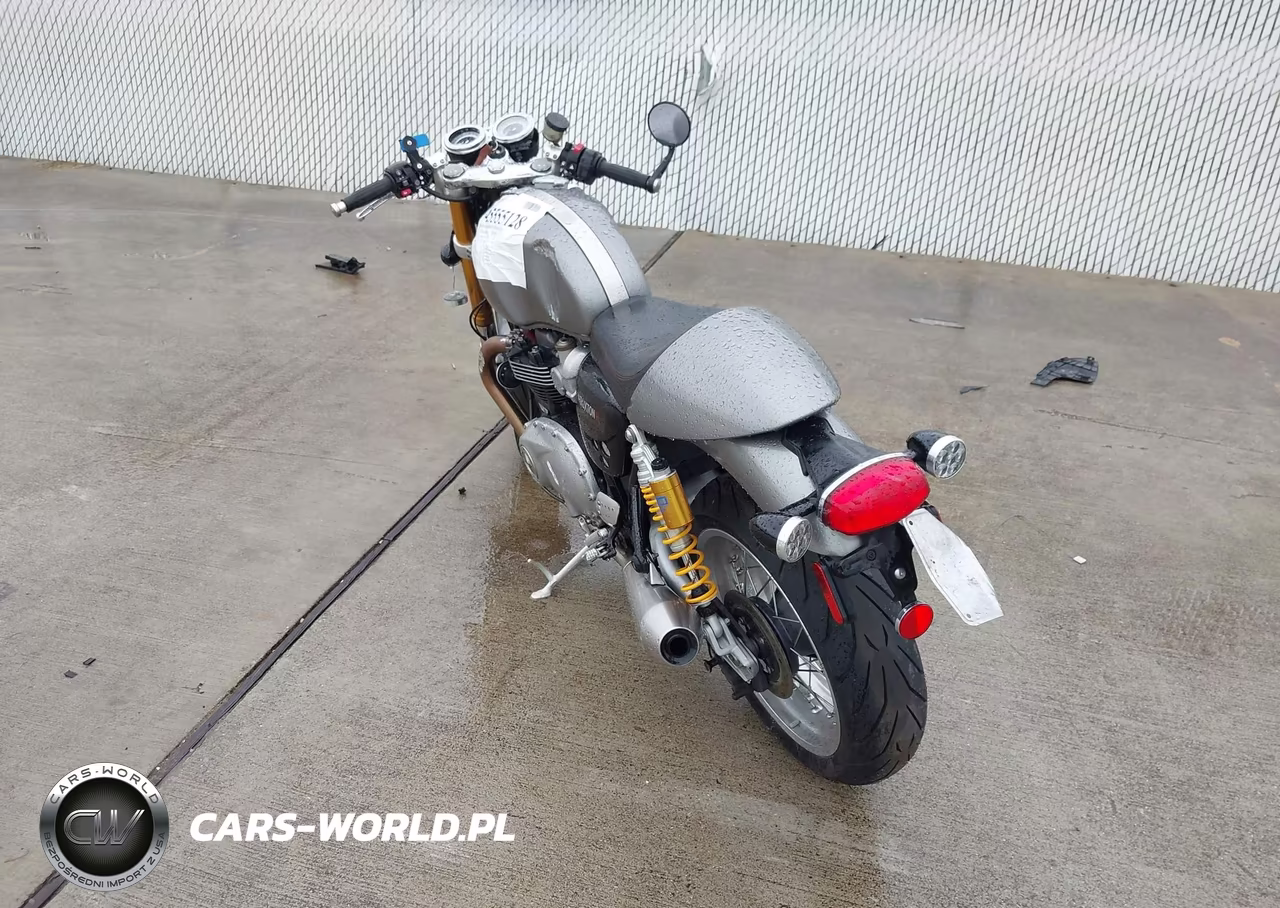 2017 Triumph Motorcycle Thruxton 1200 R VIN:SMTD21HF0HT797310 - 3