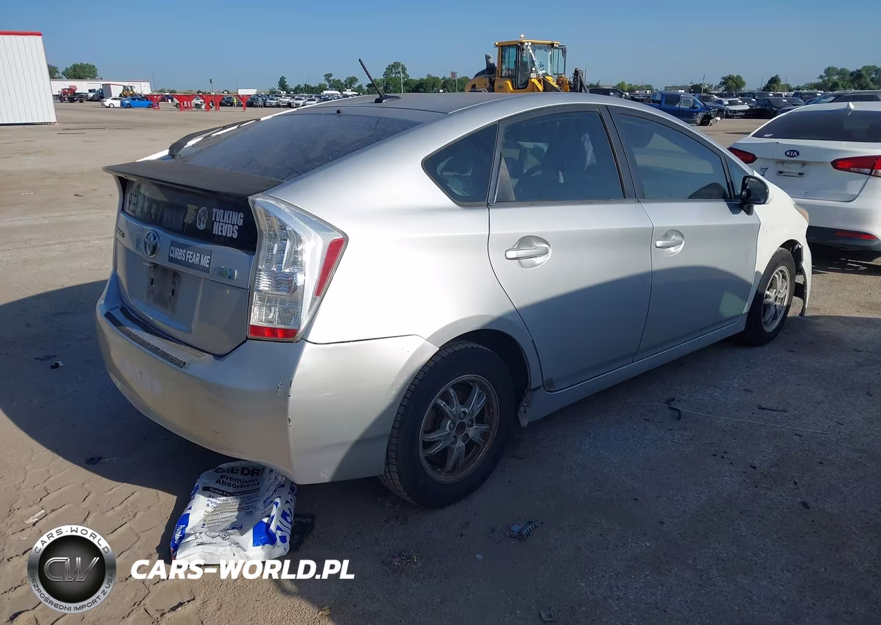 2010 Toyota Prius Iv VIN:JTDKN3DU1A1140479 - 4