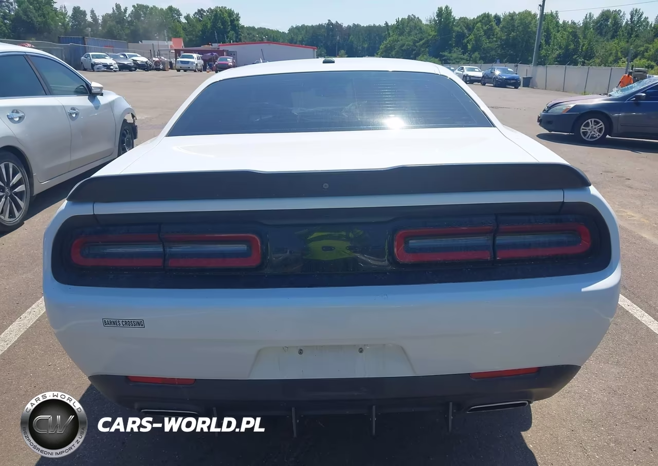 2020 Dodge Challenger Sxt VIN:2C3CDZAG5LH110046 - 17