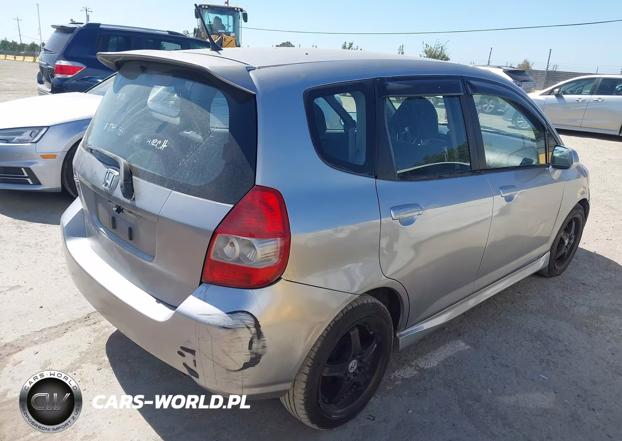 2007 Honda Fit Sport VIN:JHMGD38677S046791 - 4