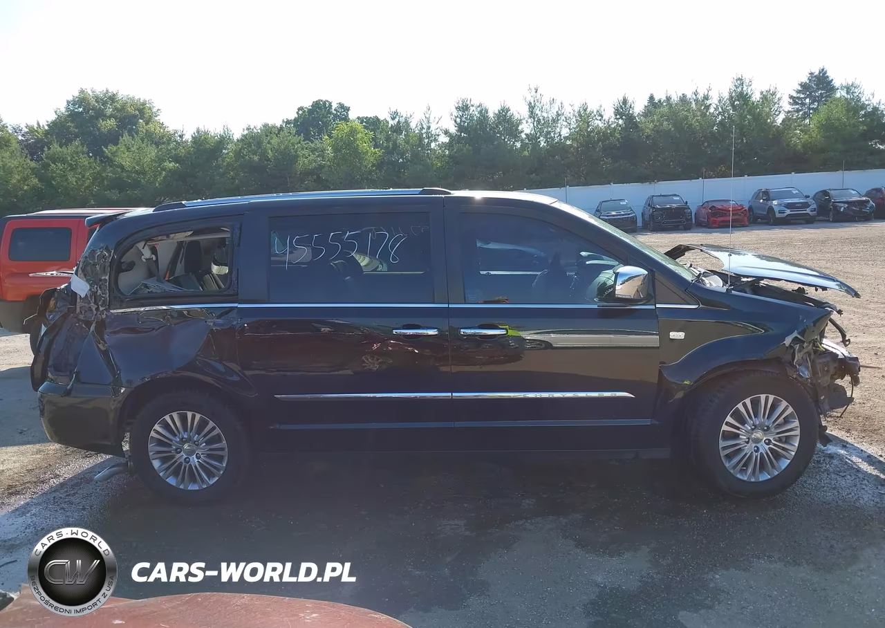 2014 Chrysler Town & Country Touring-L 30Th Anniversary VIN:2C4RC1CG4ER364822 - 14