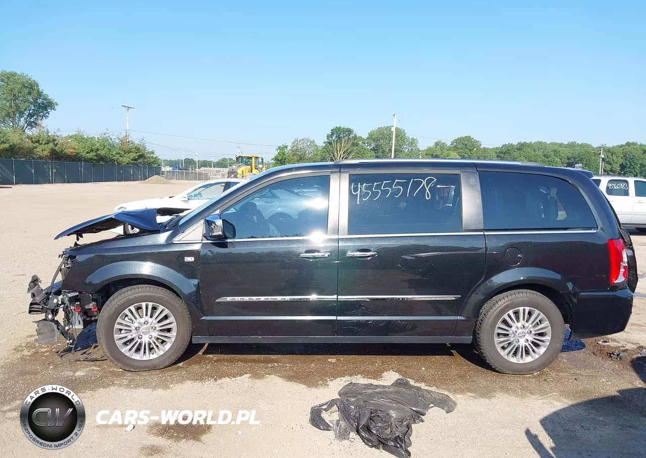 2014 Chrysler Town & Country Touring-L 30Th Anniversary VIN:2C4RC1CG4ER364822 - 15