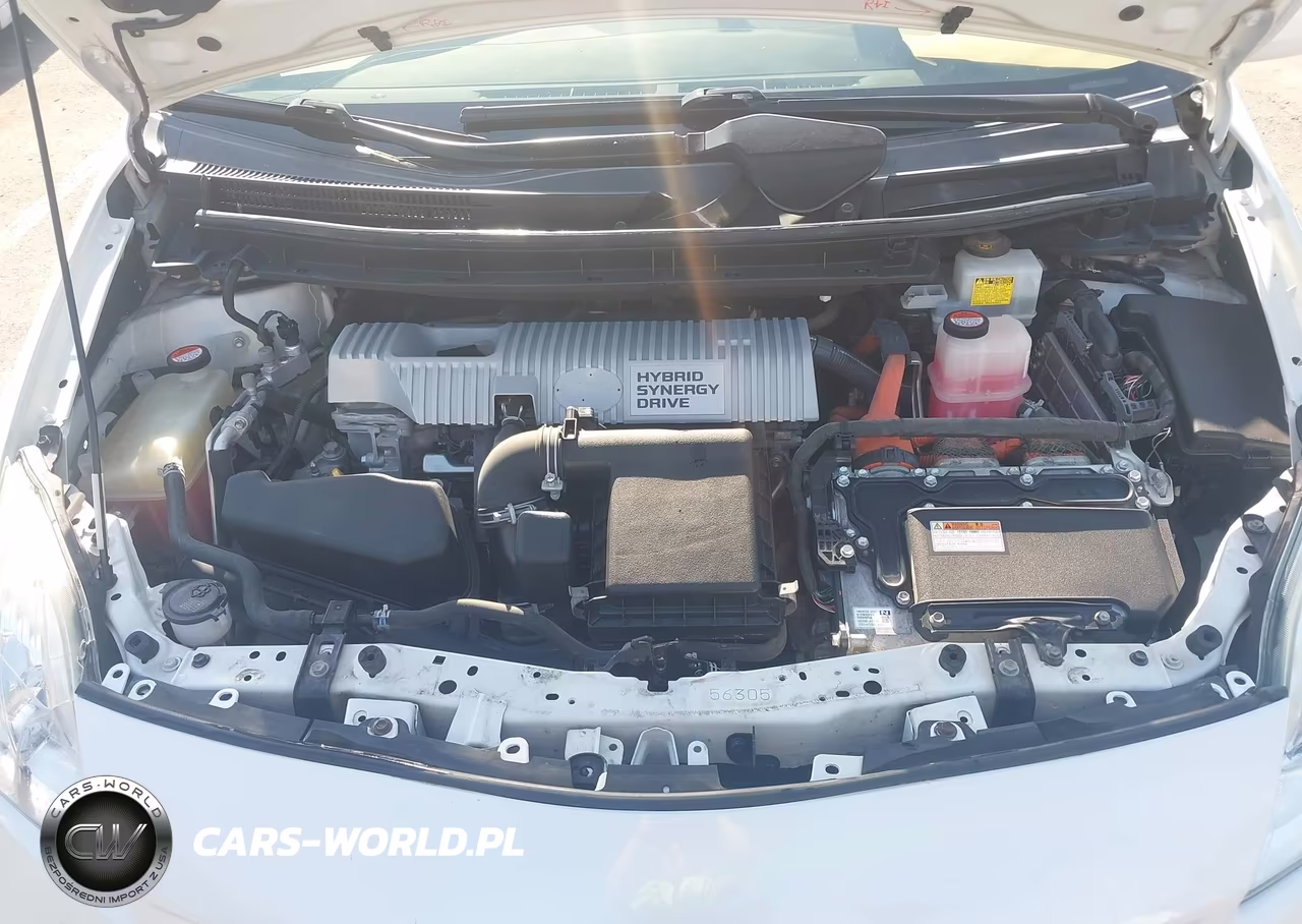 2015 Toyota Prius Two VIN:JTDKN3DU8F0396695 - 10