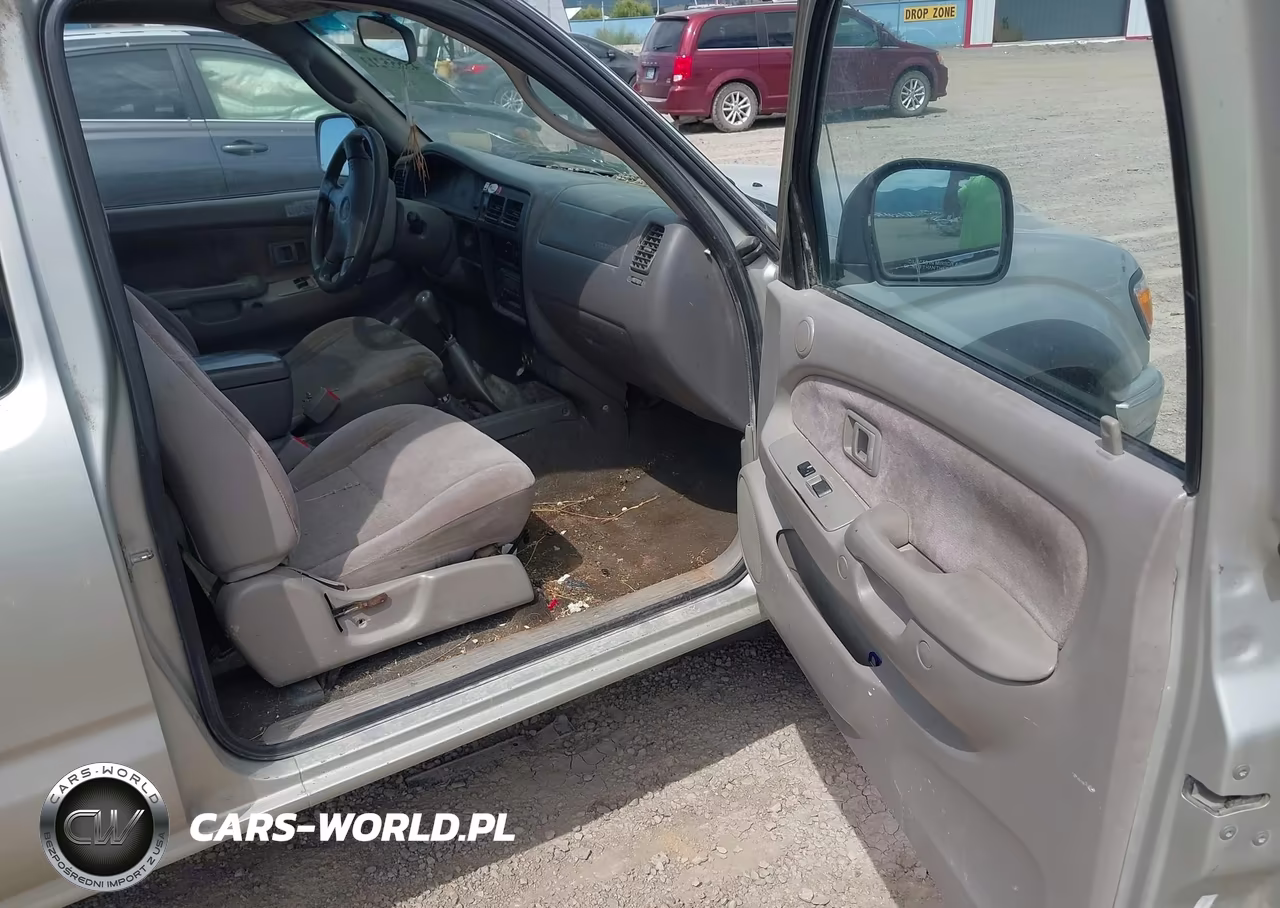 2002 Toyota Tacoma Base V6 VIN:5TEWN72N72Z012839 - 5