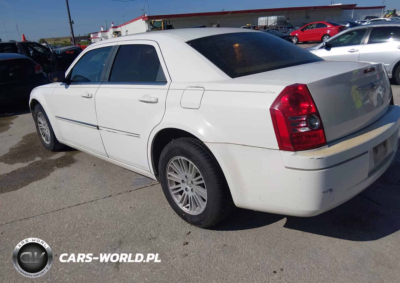 2008 Chrysler 300 Lx VIN:2C3KA43R38H191299 - 3