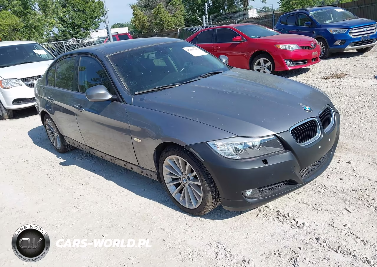 2011 BMW 328I xDrive – zdjęcie 1 z 11