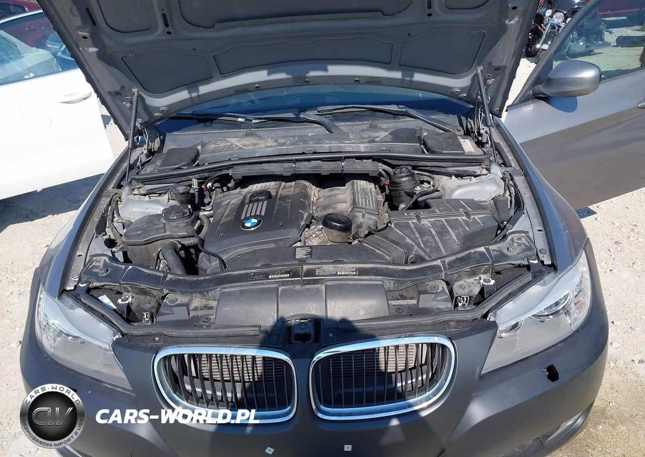 2011 BMW 328I xDrive VIN:WBAPK5C57BF123823 - 10