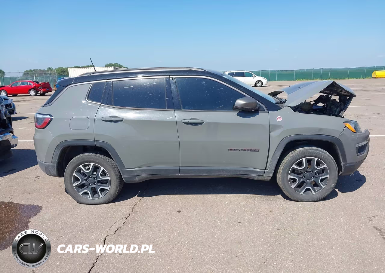 2020 Jeep Compass Trailhawk 4X4 VIN:3C4NJDDB3LT159866 - 13