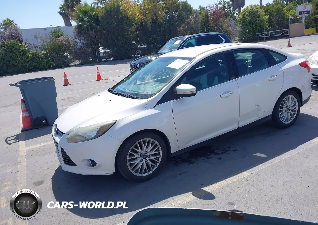 2013 Ford Focus Titanium VIN:1FADP3J29DL235683 - 2