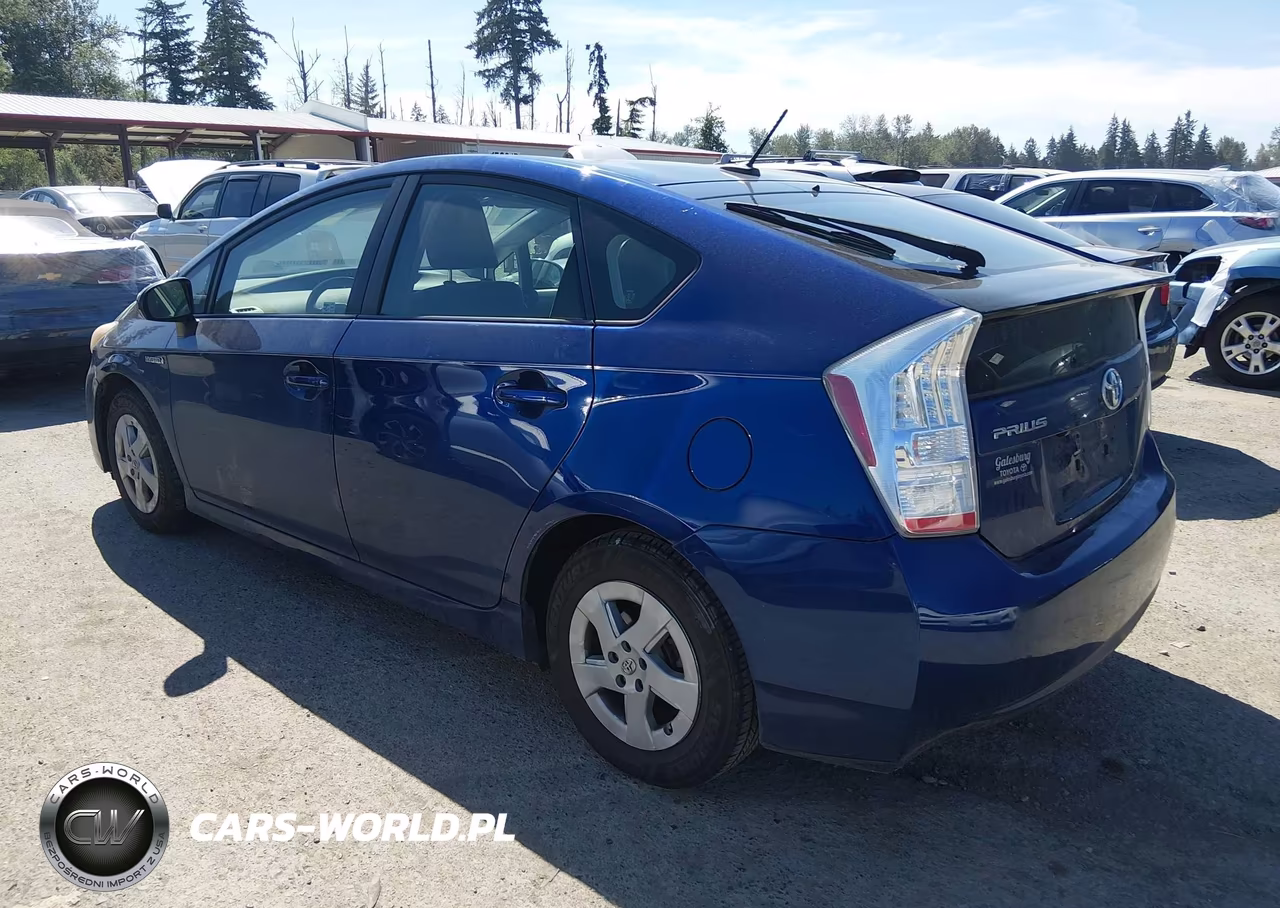 2011 Toyota Prius Two VIN:JTDKN3DU1B1381430 - 3