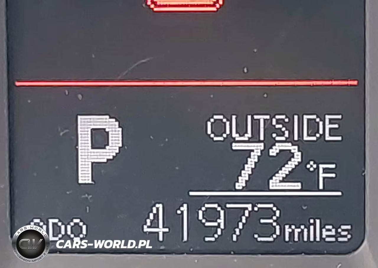 2017 Toyota Corolla Le VIN:5YFBURHE4HP660562 - 16