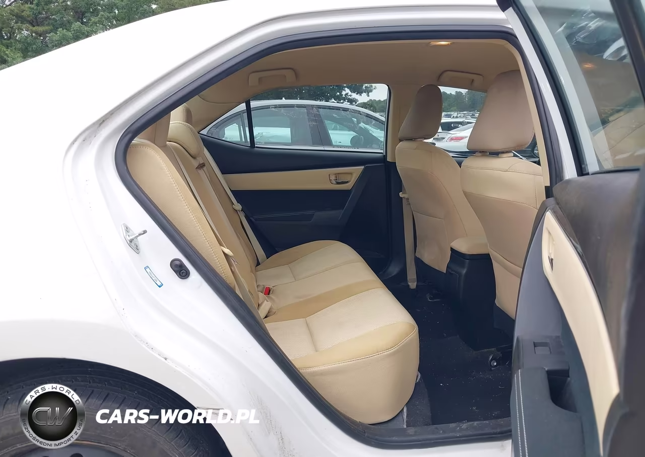 2017 Toyota Corolla Le VIN:5YFBURHE4HP660562 - 8