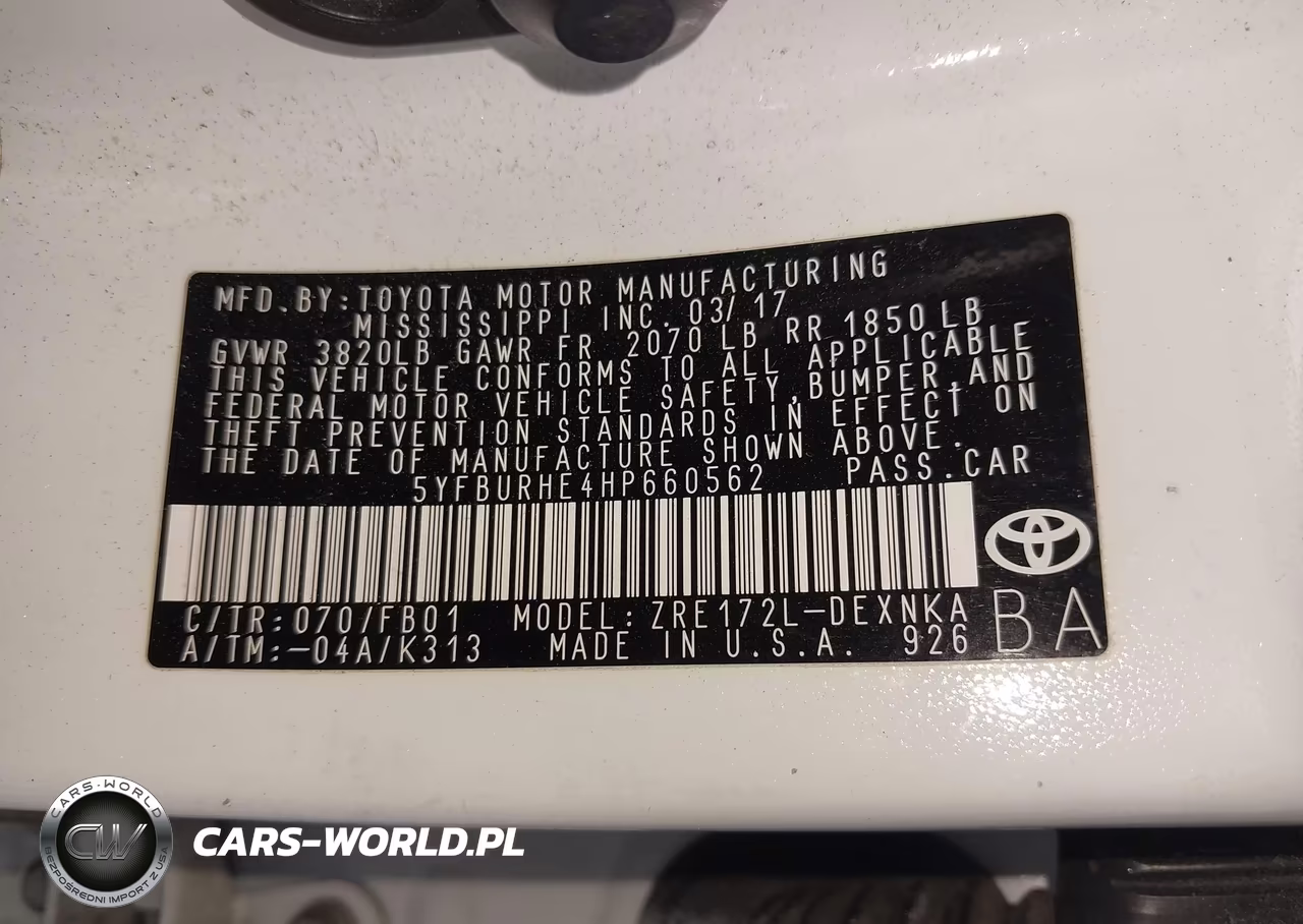 2017 Toyota Corolla Le VIN:5YFBURHE4HP660562 - 9