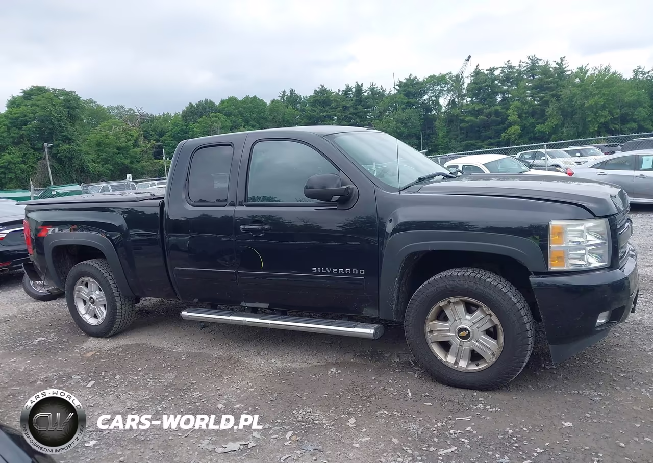 2011 Chevrolet Silverado 1500 Lt VIN:1GCRKSE36BZ373025 - 13