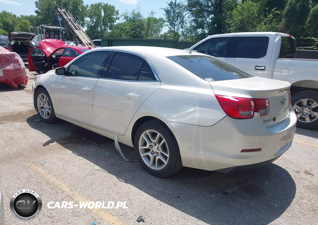 2014 Chevrolet Malibu 1Lt VIN:1G11C5SL2EF288827 - 3