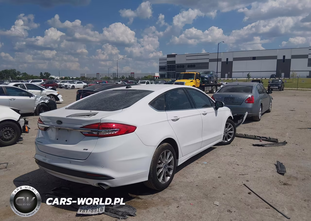 2017 Ford Fusion Se VIN:3FA6P0H7XHR406716 - 4