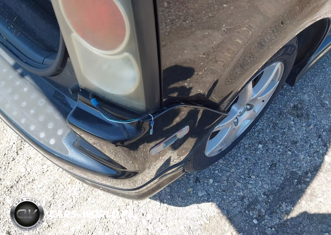 2005 Scion Xb VIN:JTLKT324450189099 - 13