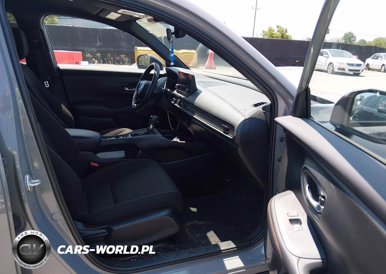 2025 Honda Hr-V Awd Sport VIN:3CZRZ2H56SM744401 - 5