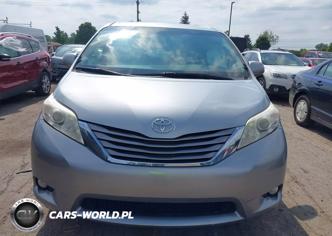 2016 Toyota Sienna Xle 7 Passenger VIN:5TDDK3DC7GS144895 - 11