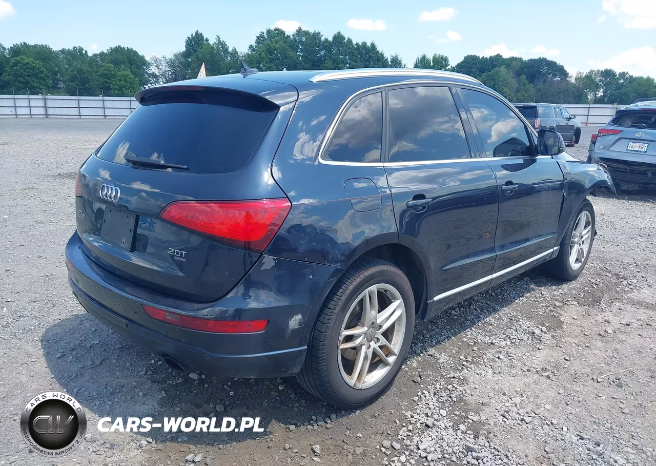2014 Audi Q5 2.0T Premium VIN:WA1LFAFP9EA097829 - 4