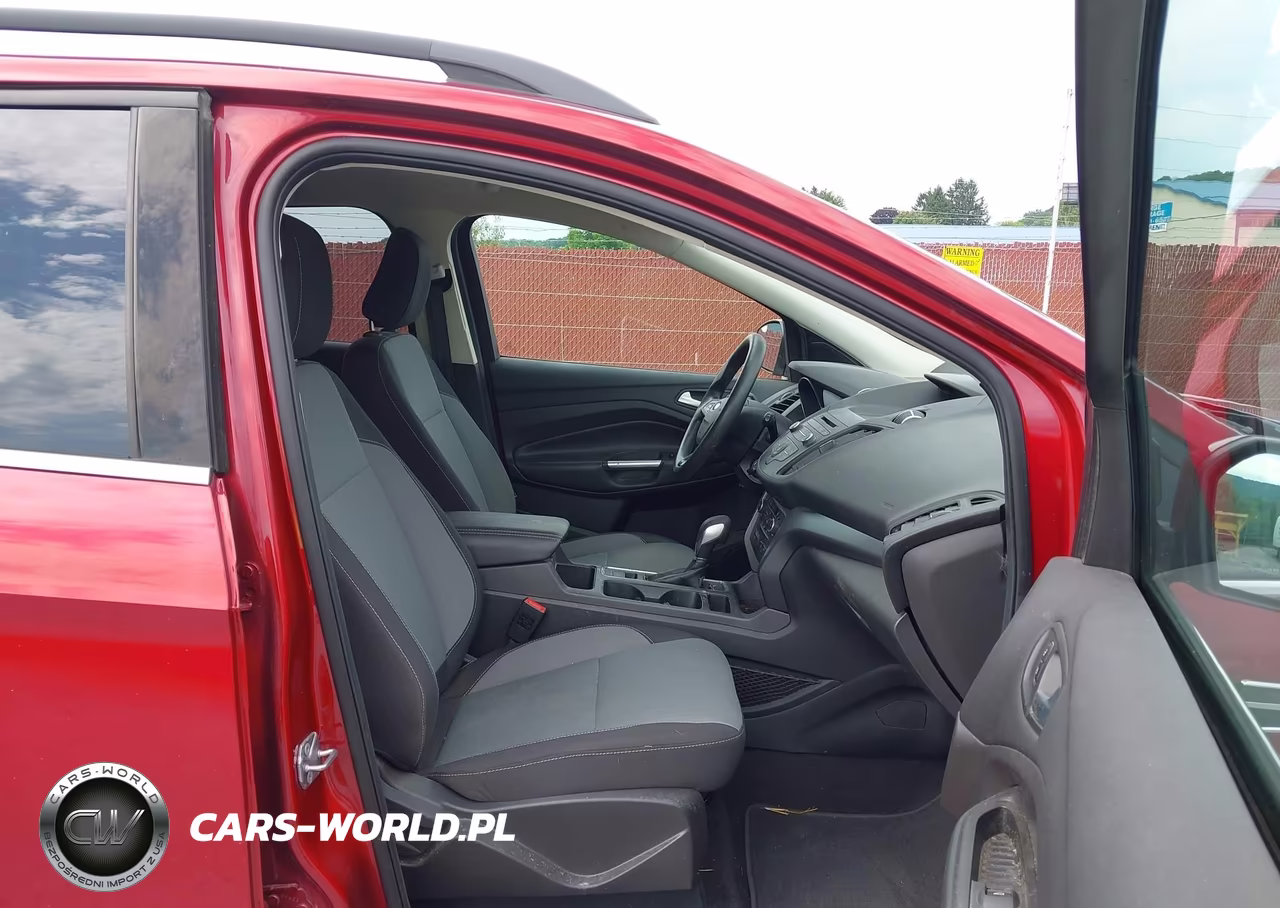 2018 Ford Escape Se VIN:1FMCU9GD4JUC29432 - 5