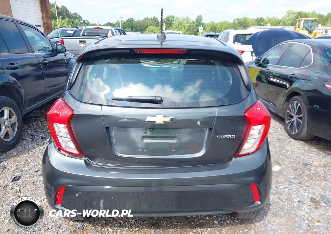 2017 Chevrolet Spark Ls Cvt VIN:KL8CB6SA8HC827800 - 16
