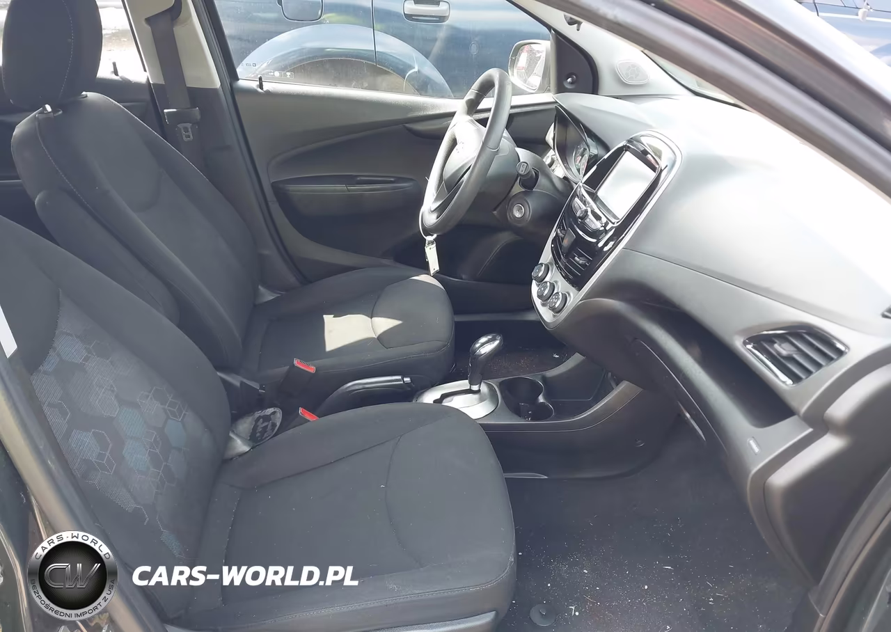 2017 Chevrolet Spark Ls Cvt VIN:KL8CB6SA8HC827800 - 5