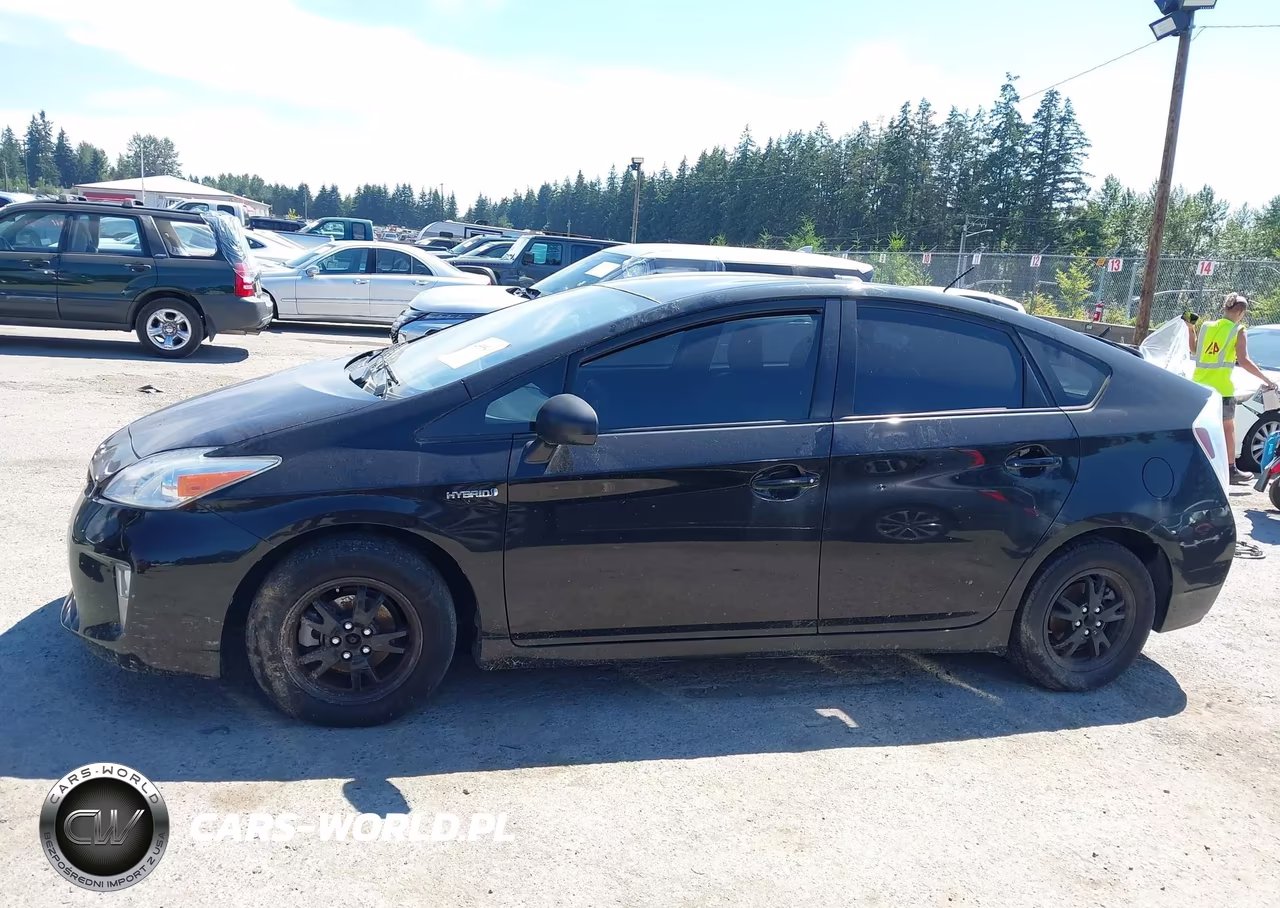 2012 Toyota Prius Four VIN:JTDKN3DUXC5442879 - 15
