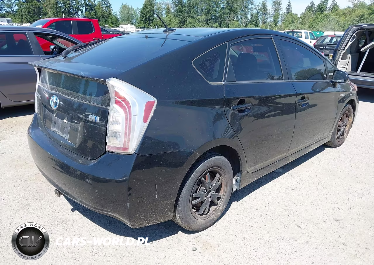 2012 Toyota Prius Four VIN:JTDKN3DUXC5442879 - 4
