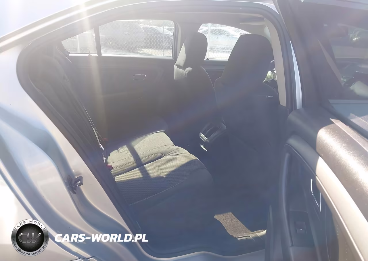 2011 Ford Taurus Sel VIN:1FAHP2EW1BG138881 - 8