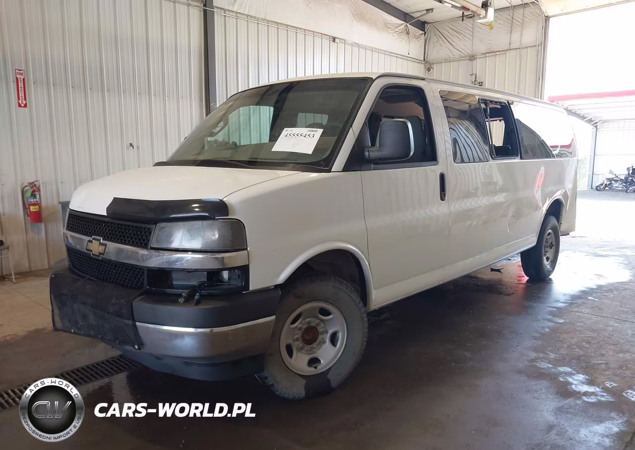 2017 Chevrolet Express 3500 Lt VIN:1GAZGPFG9H1275932 - 2