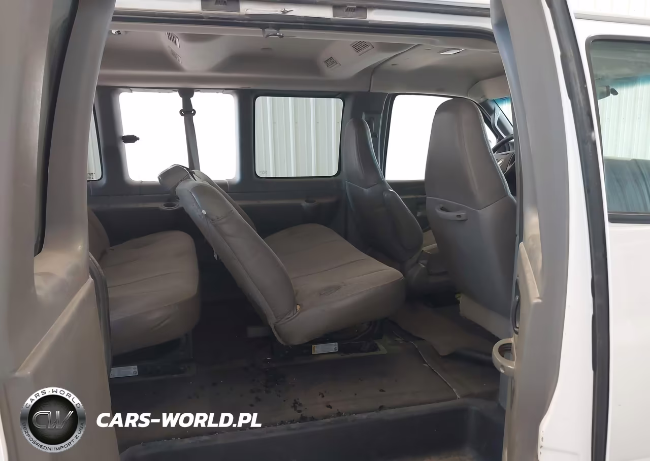 2017 Chevrolet Express 3500 Lt VIN:1GAZGPFG9H1275932 - 8