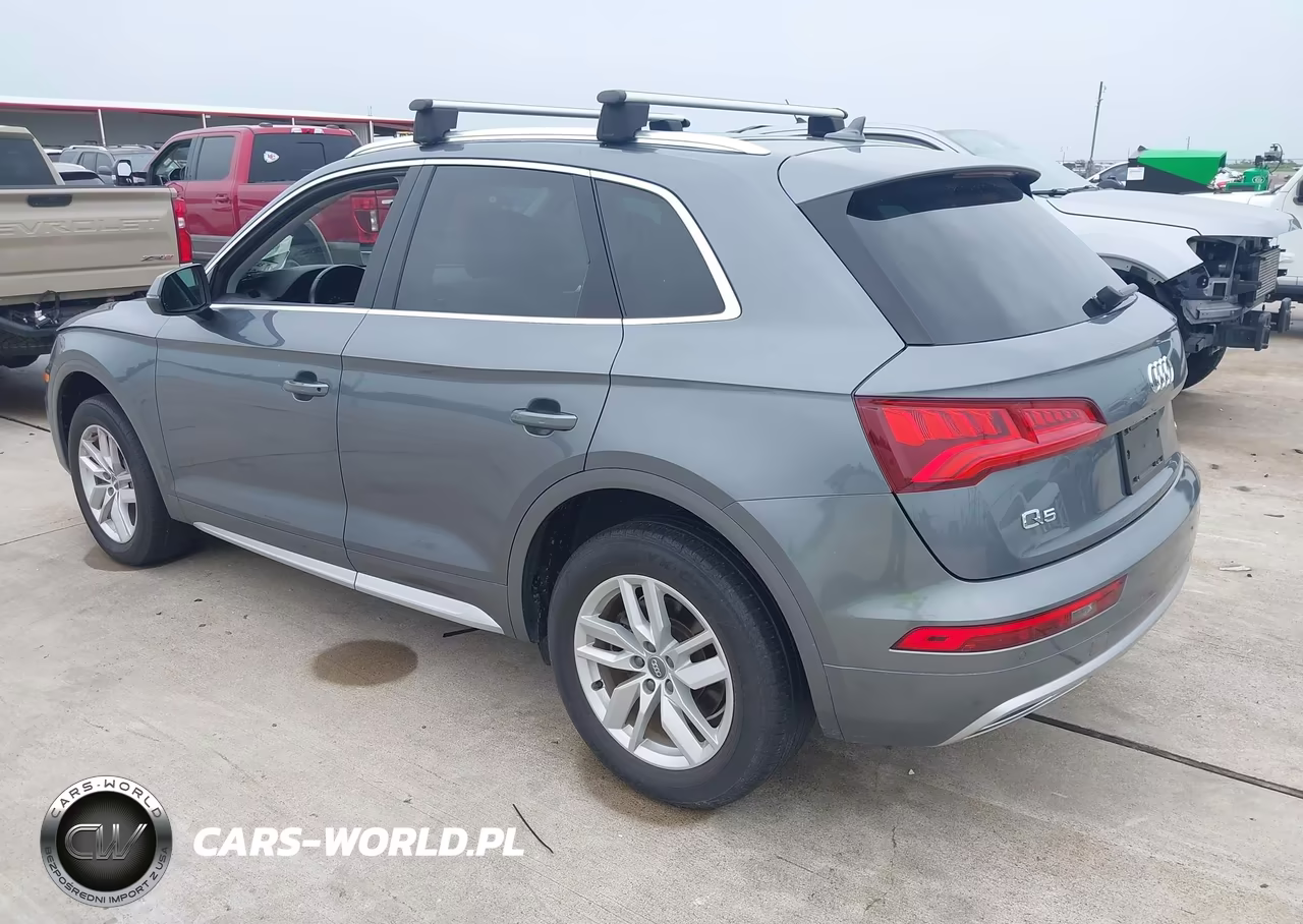 2020 Audi Q5 Premium 45 Tfsi Quattro S Tronic-Titanium Premium 45 Tfsi Quattro S Tronic VIN:WA1ANAFYXL2032238 - 3