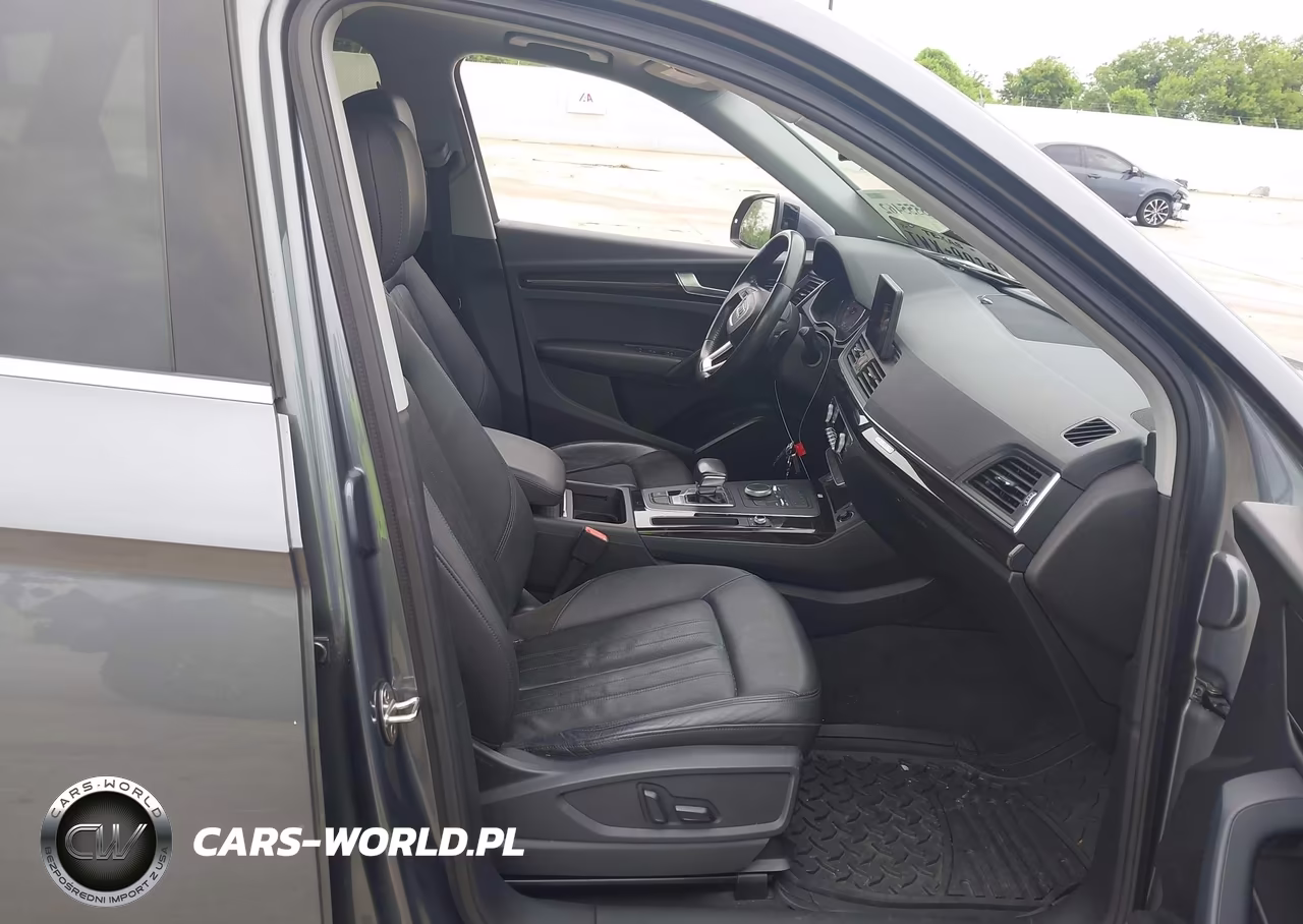2020 Audi Q5 Premium 45 Tfsi Quattro S Tronic-Titanium Premium 45 Tfsi Quattro S Tronic VIN:WA1ANAFYXL2032238 - 5
