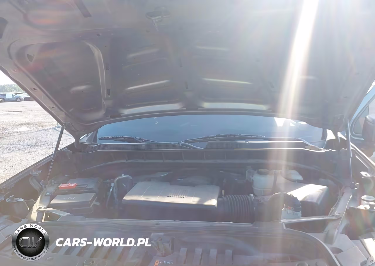 2019 Chevrolet Silverado 1500 Custom VIN:3GCPWBEH7KG309986 - 10