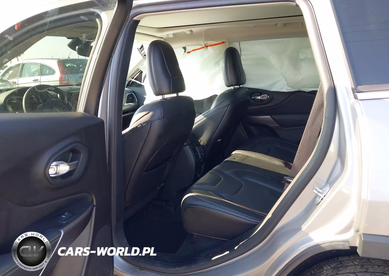 2021 Jeep Cherokee Limited 4X4 VIN:1C4PJMDX0MD222479 - 8